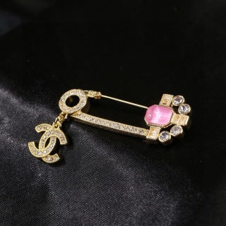 CHANEL Seraphine Pink Accent Safety Pin Brooch